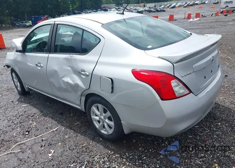2013 Nissan Versa 1.6 Sl z USA, uszkodzony, nr VIN 3N1CN7APXDL856646